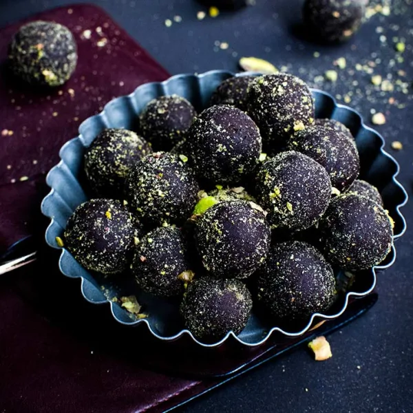 Dark Chocolate Pistachio Truffles